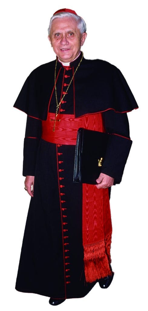 Cardeal Ratzinger (eleito Papa em 2005)